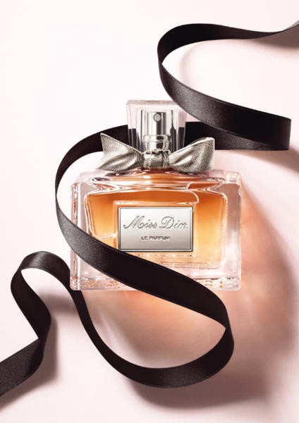 Изображение парфюма Christian Dior Miss Dior Le Parfum