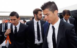 Real Madrid оденется от Versace