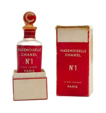 Изображение парфюма Chanel Mademoiselle Chanel №1